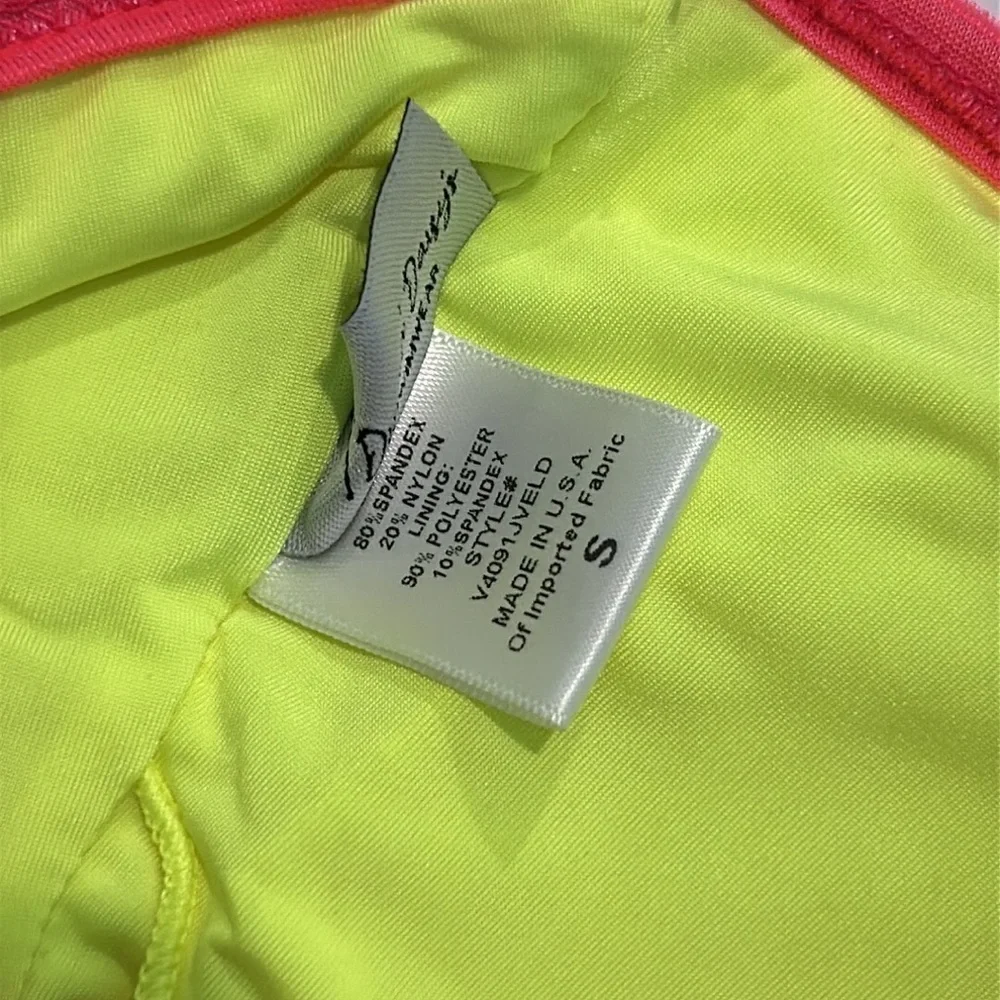 Dippin' Daisy's Fluorescent yellow bikini swim tub top size small new